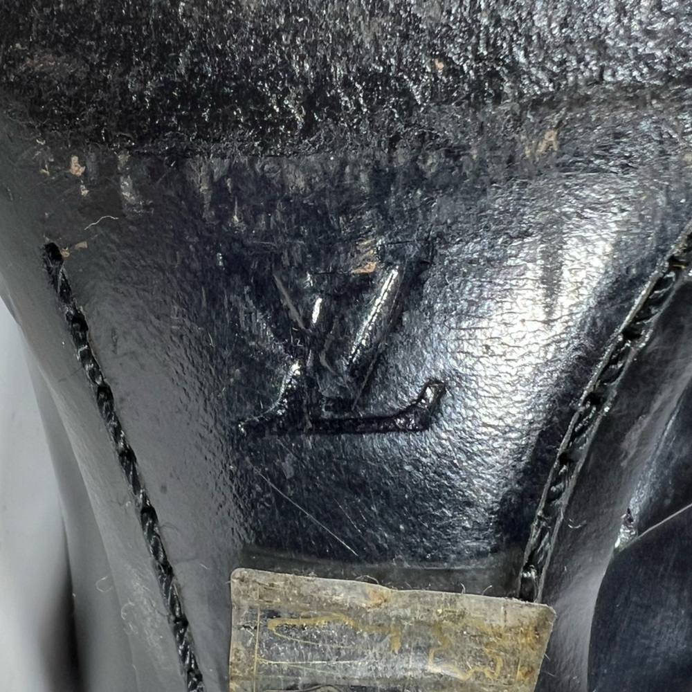 7017: Louis Vuitton Logo Heel Ankle Boots Black Leather Buckle 35.5 Italy - Picture 8 of 13
